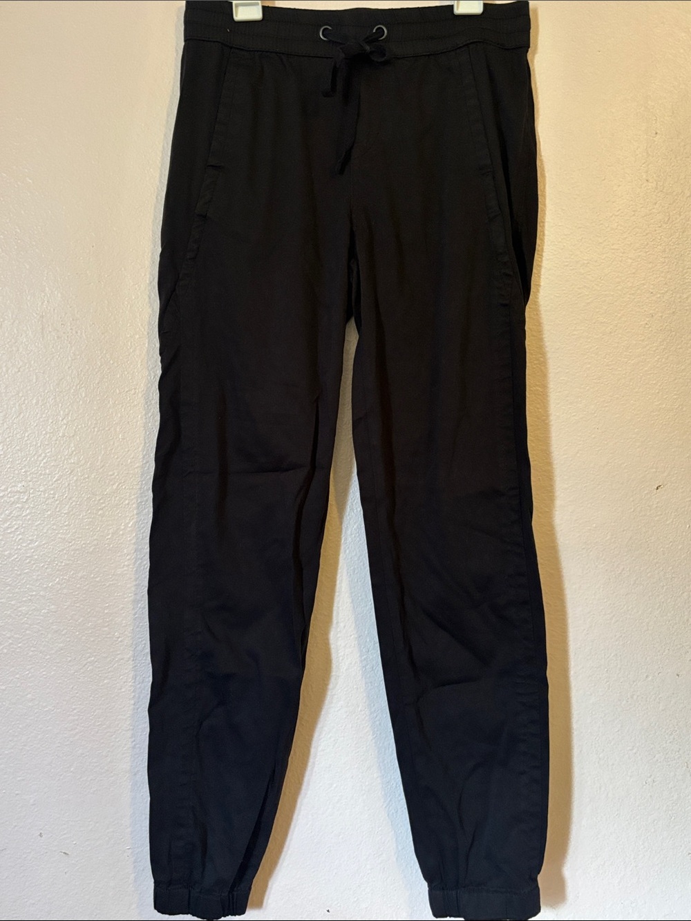 Woman’s UNIONBAY Black Jogger Pants, Size S
